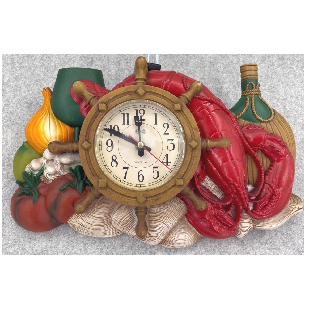 Vintage Eleco Lobster Seafood Ship Captains Wheel Kitchen Clock 70's Nautical‎